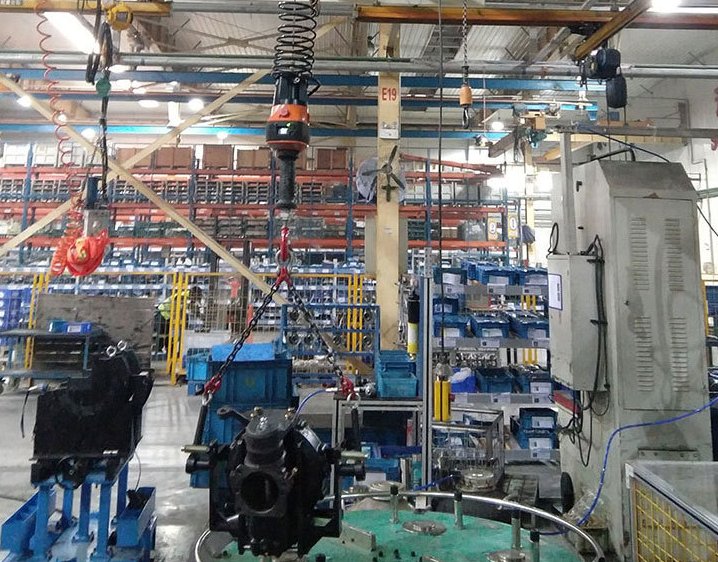 冠航機(jī)械加快智能起重機(jī)技術(shù)革新步伐，提高市場占有率